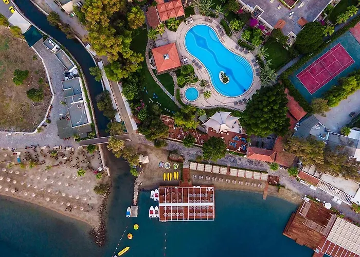 Resort Divan Bodrum Palmira 5*