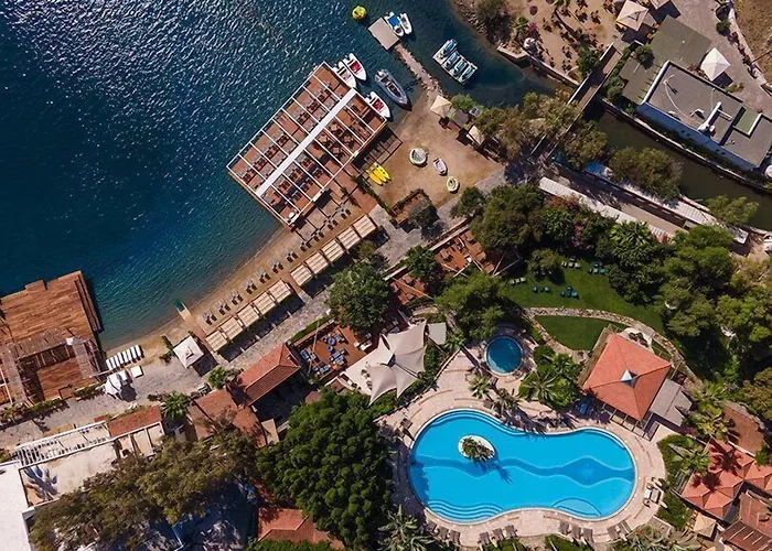 Divan Bodrum Palmira Resort