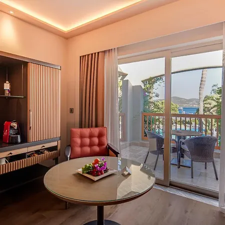 Divan Bodrum Palmira 리조트 골터크부쿠