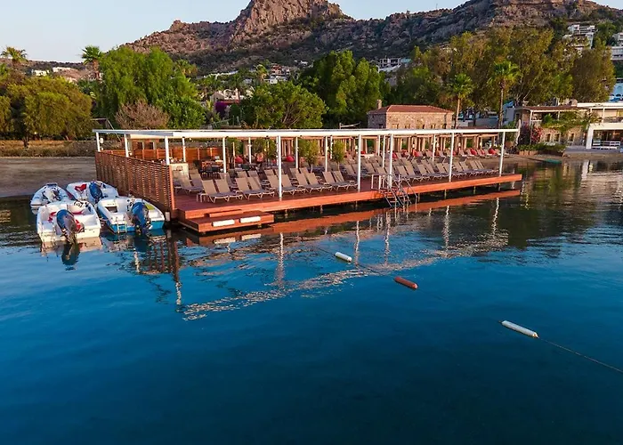 Üdülőközpont Divan Bodrum Palmira Golturkbuku