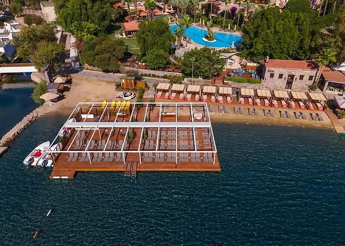 Üdülőközpont Divan Bodrum Palmira